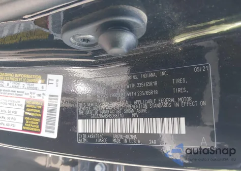 2021 Toyota Highlander Le z USA, uszkodzony, nr VIN 5TDZZRAH5MS068710